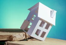 Safety First: Earthquake Preparedness, Information Sources, and Mindset for Foreign Workers in Japan Earthquakes